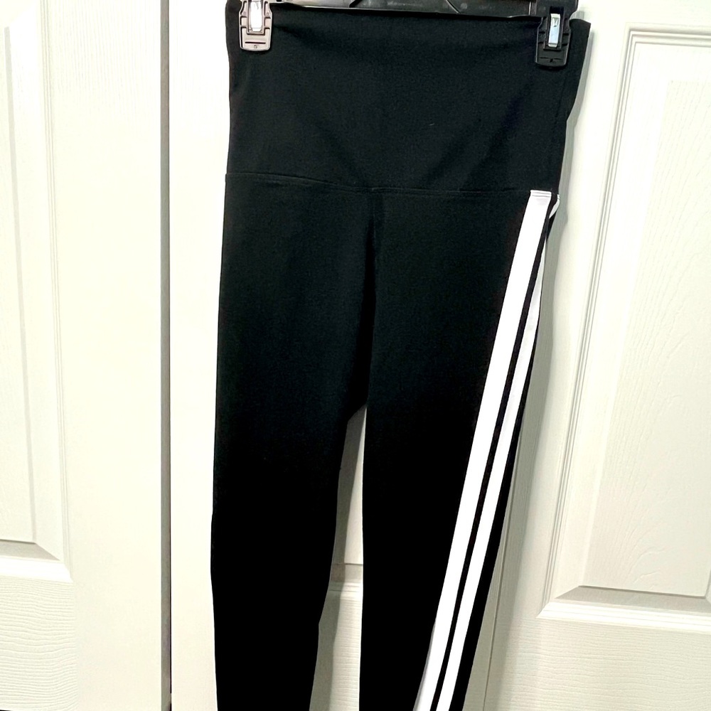 PINK VICTORIAS SECRET black fold over yoga pants with white striped side